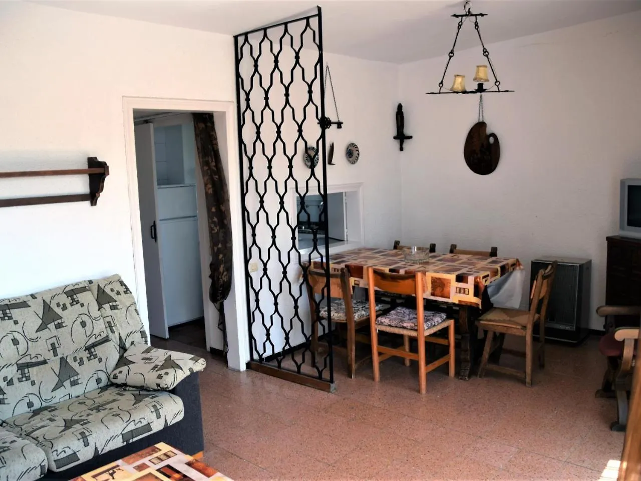 Balu Villa Lloret de Mar 0*,